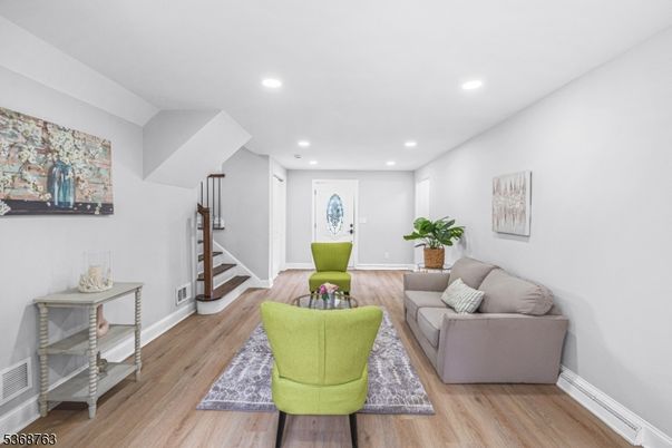 Interior, Living room, Recessed Lighting, Wood Texture Flooring