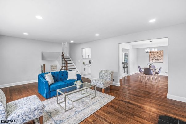 Chandelier, Dining room, Interior, Living room, Recessed Lighting, Wood Texture Flooring