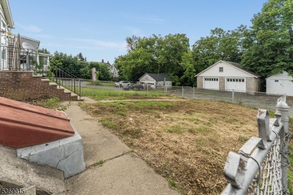 Backyard, Detached Garage, Exterior