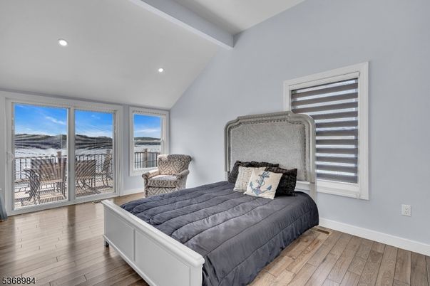 Bedroom, Interior, Recessed Lighting, Water, Wood Texture Flooring