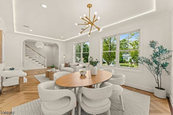 Dining room, Interior, Living room, Pendant Lights, Recessed Lighting, Wood Texture Flooring