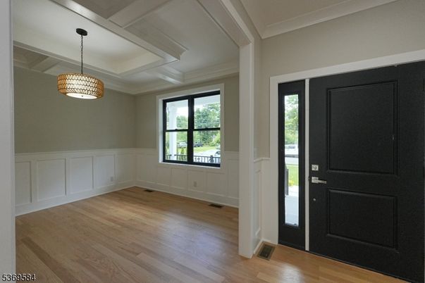 Empty room, Interior, Pendant Lights, Wood Texture Flooring
