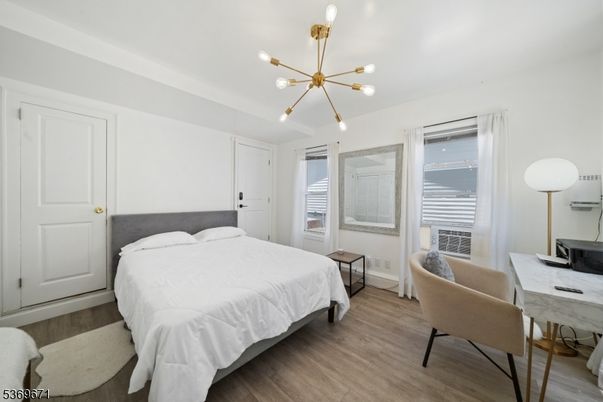 Bedroom, Home Office, Interior, Pendant Lights, Wood Texture Flooring