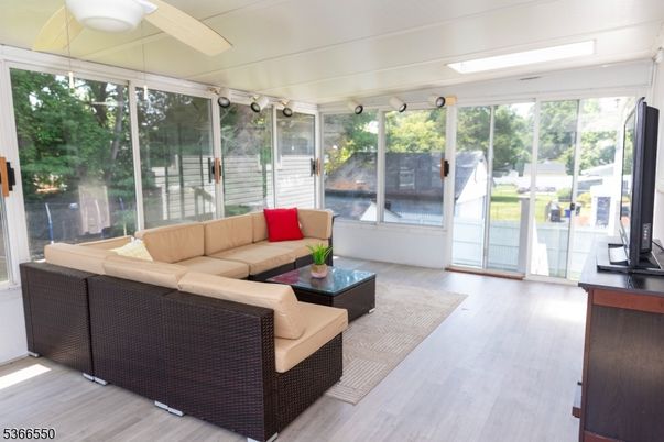 Interior, Living room, Sun Room, Wood Texture Flooring