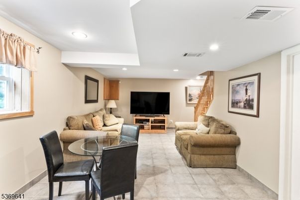 Dining room, Interior, Living room, Recessed Lighting
