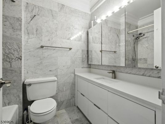 Bathroom, Interior, Marble, Marble Walls