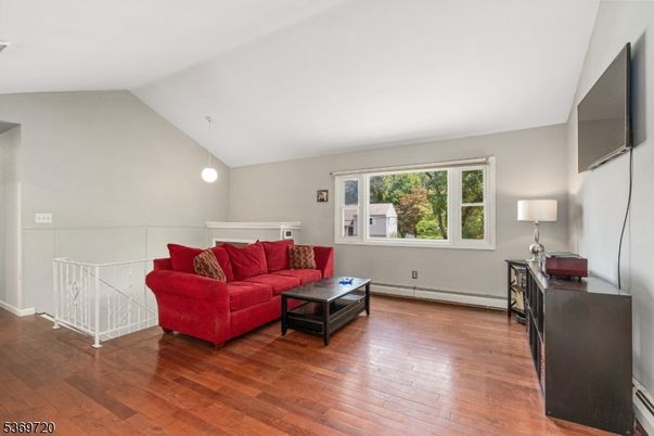 Interior, Living room, Pendant Lights, Wood Texture Flooring