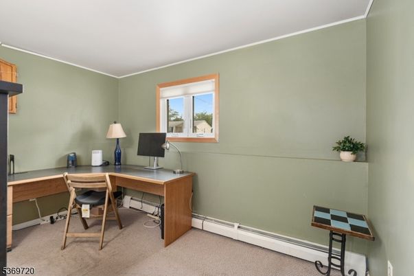 Home Office, Interior