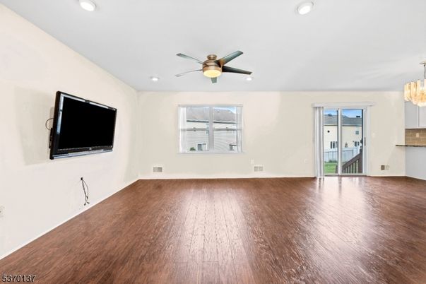 Chandelier, Empty room, Interior, Recessed Lighting, Wood Texture Flooring
