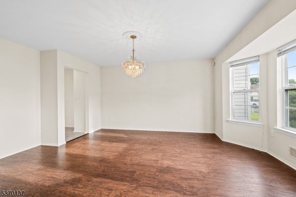 Chandelier, Empty room, Interior, Wood Texture Flooring
