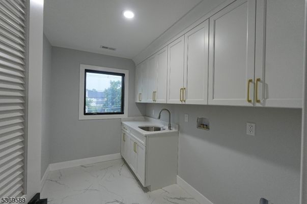 Interior, Kitchen, Marble, Recessed Lighting