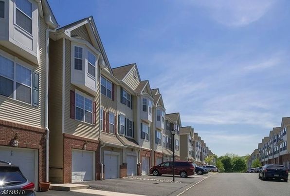 Attached, Exterior, Facade, Brick Facade, Rowhouse