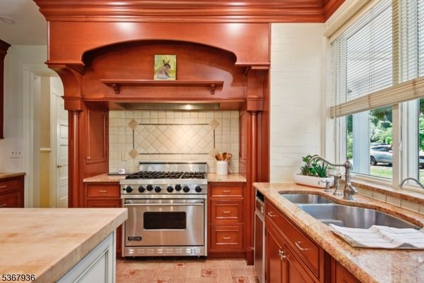 Interior, Kitchen, Stainless Steel Appliances
