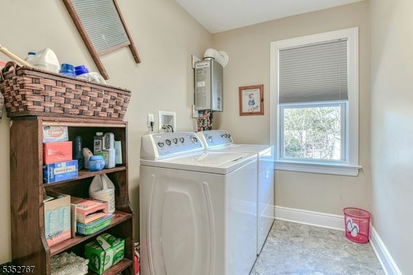 Interior, Washer