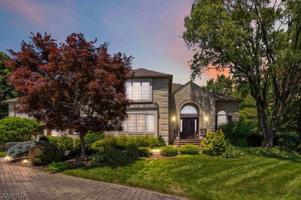 Backyard, Exterior, Facade, Brick Facade, French Provincial