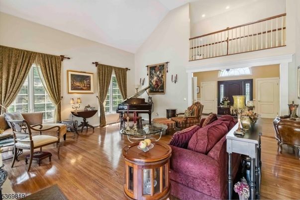 Interior, Living room, Piano, Recessed Lighting, Wood Texture Flooring