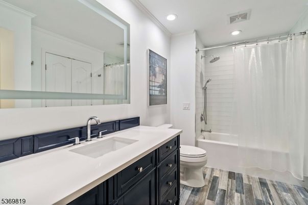 Bathroom, Interior, Recessed Lighting, Wood Texture Flooring