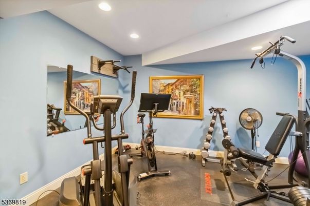 Fitness Equipment, Interior, Recessed Lighting