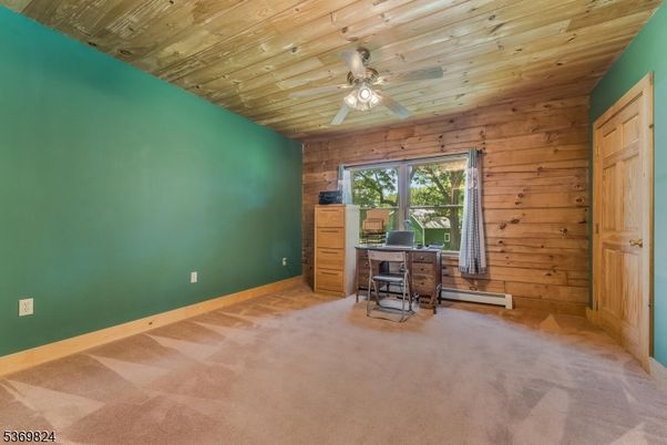 Empty room, Home Office, Interior, Wooden Ceilings, Wooden Walls