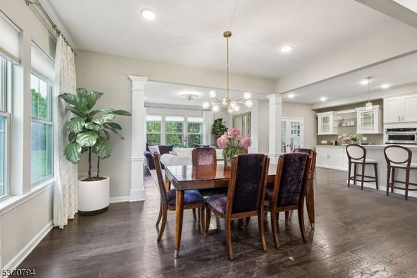Dining room, Interior, Kitchen, Pendant Lights, Recessed Lighting, Wood Texture Flooring