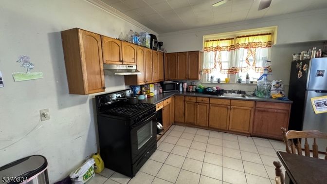 Interior, Kitchen