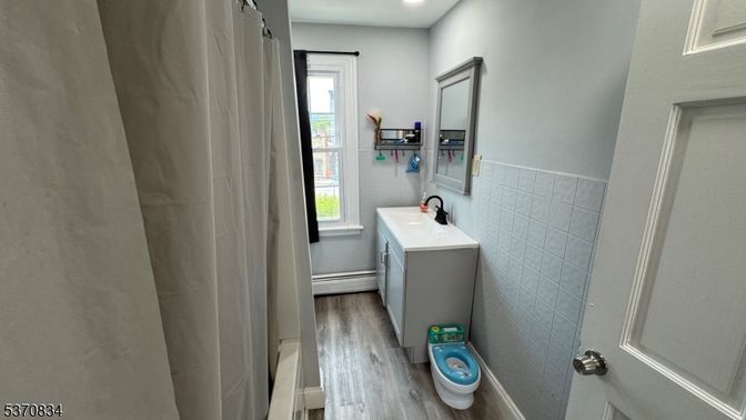 Bathroom, Interior, Recessed Lighting, Wood Texture Flooring