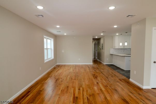 Empty room, Interior, Pendant Lights, Recessed Lighting, Wood Texture Flooring