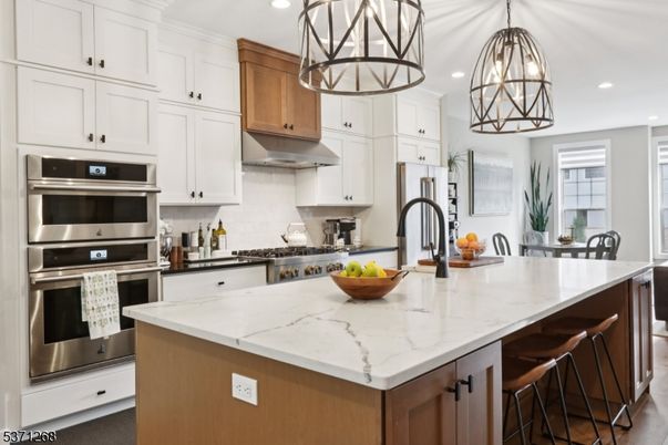 Interior, Kitchen, Pendant Lights, Recessed Lighting, Stainless Steel Appliances