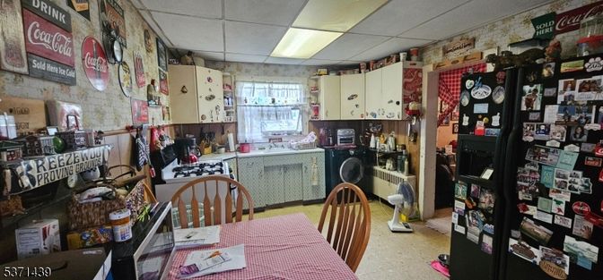 Dining room, Interior