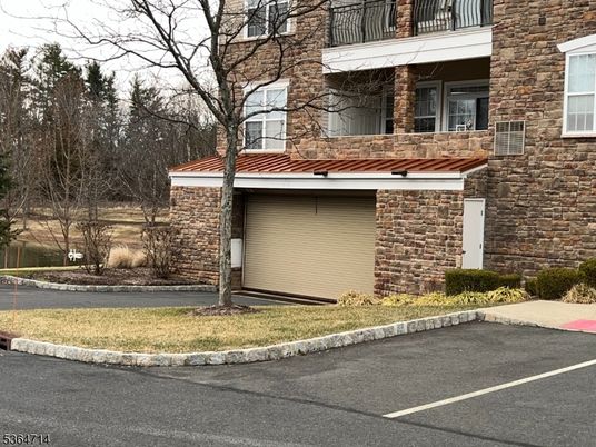 Attached, Exterior, Facade, Brick Facade, Modern