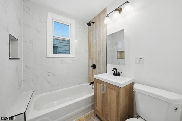 Bathroom, Interior, Marble Walls