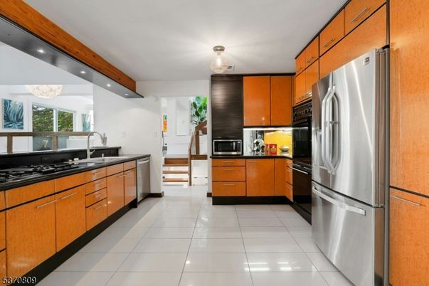 Interior, Kitchen, Stainless Steel Appliances