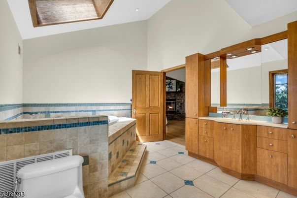 Bathroom, Fireplace, Interior, Recessed Lighting, Water