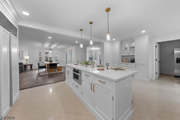 Dining room, Interior, Kitchen, Pendant Lights, Recessed Lighting, Stainless Steel Appliances