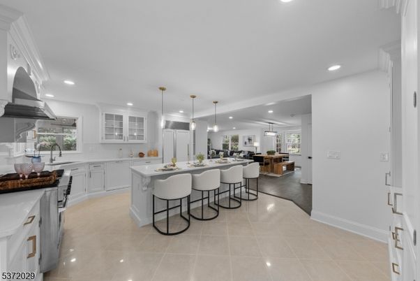 Interior, Kitchen, Pendant Lights, Recessed Lighting
