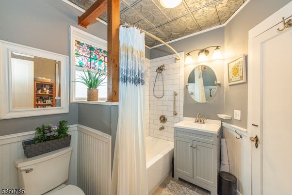 Bathroom, Interior, Wooden Beams