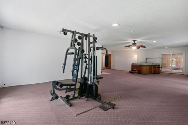Fitness Equipment, Interior, Recessed Lighting