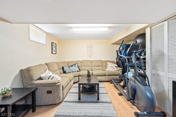 Fitness Equipment, Interior, Living room, Wood Texture Flooring