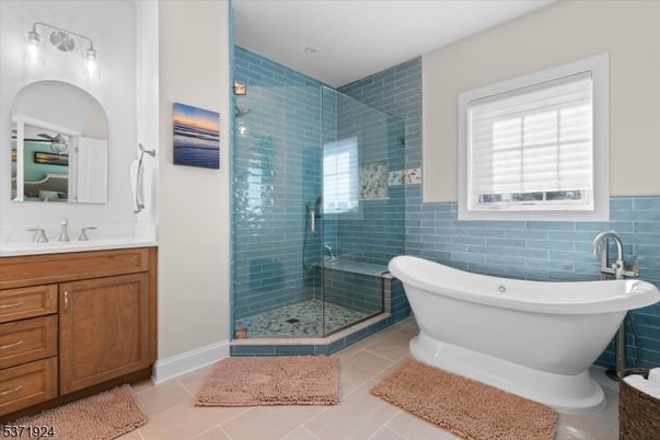 Bathroom, Free Standing Baths, Glass Shower, Interior, Recessed Lighting