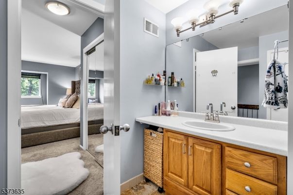 Bathroom, Bedroom, Interior