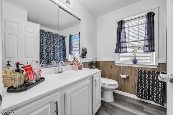 Bathroom, Interior, Wood Texture Flooring, Wooden Walls