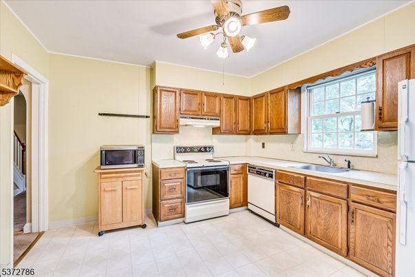 Interior, Kitchen