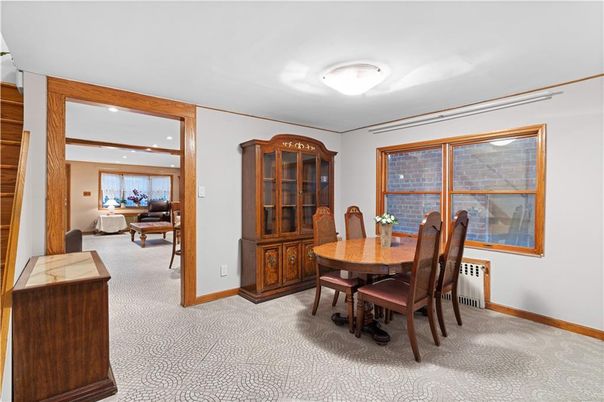 Dining room, Interior, Recessed Lighting