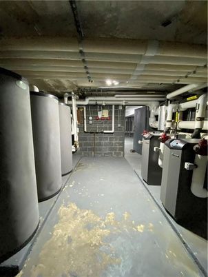 Garage, Interior