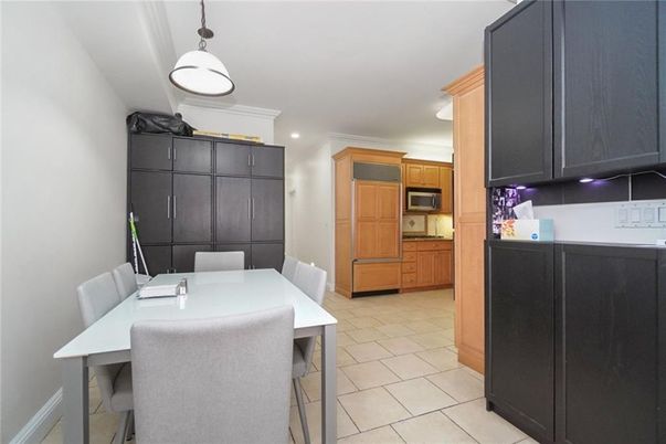 Dining room, Interior, Kitchen, Pendant Lights, Recessed Lighting