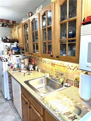 Interior, Kitchen, Tile Countertops