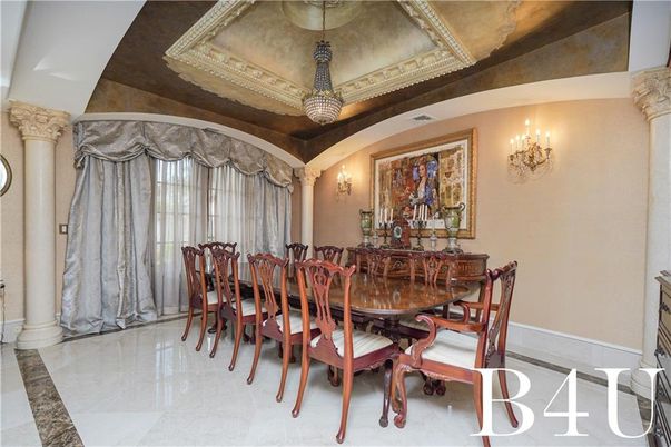 Dining room, Interior