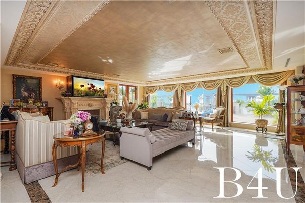 Fireplace, Interior, Living room