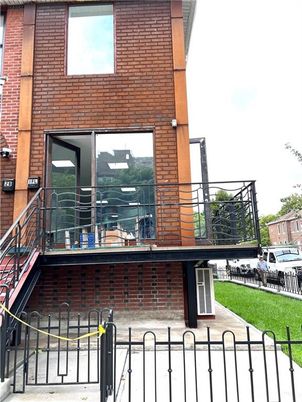 Exterior, Facade, Brick Facade, Modern