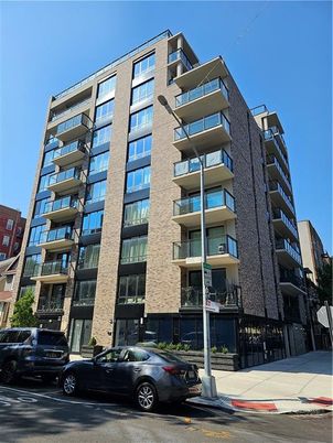 Exterior, Facade, Condo Building